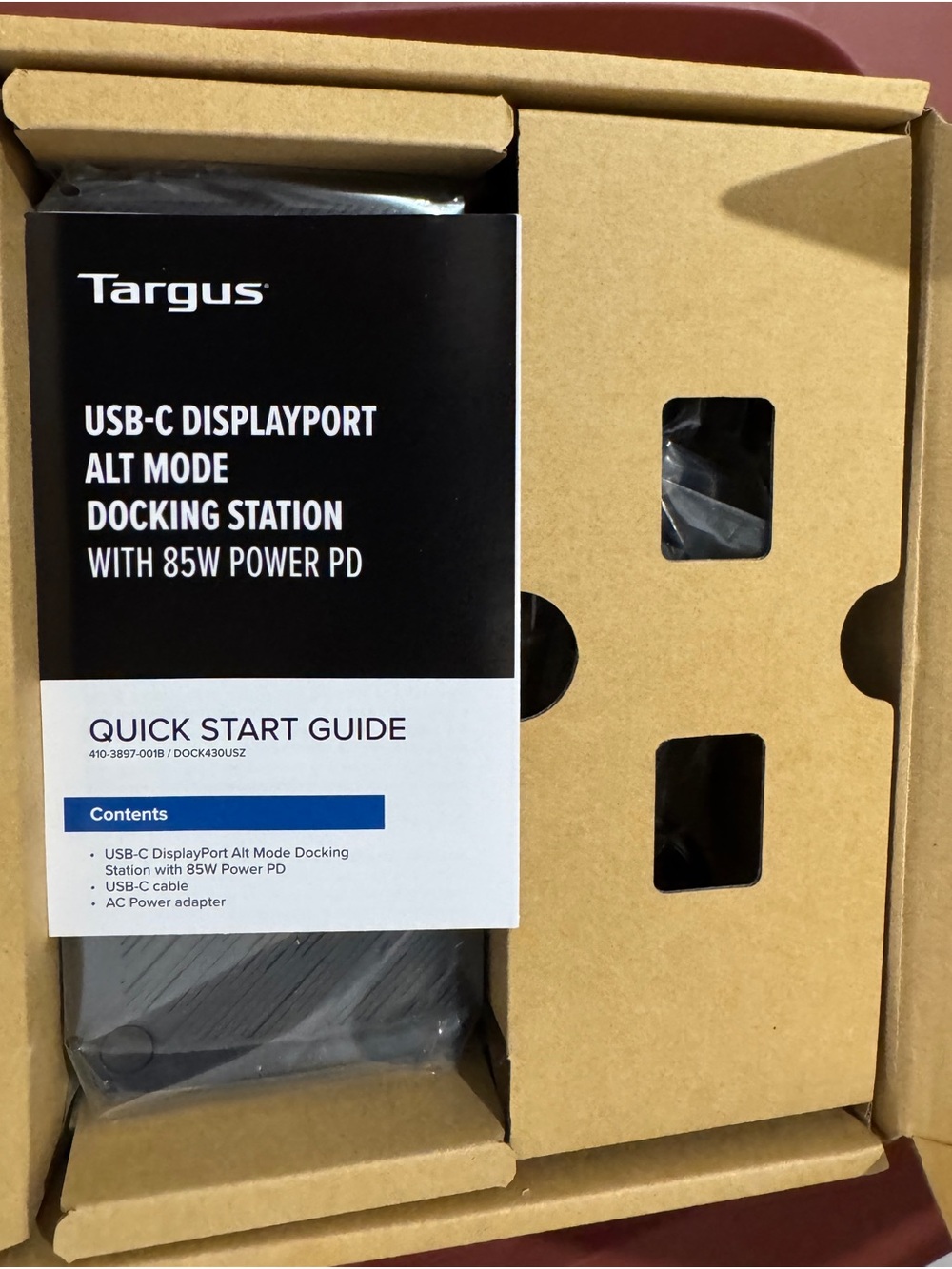 Targus USB-C DisplayPort Docking Station in Black and White